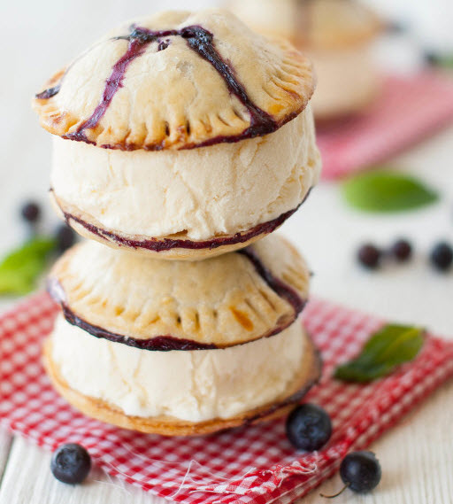 Blueberry pie ice cream sandwiches